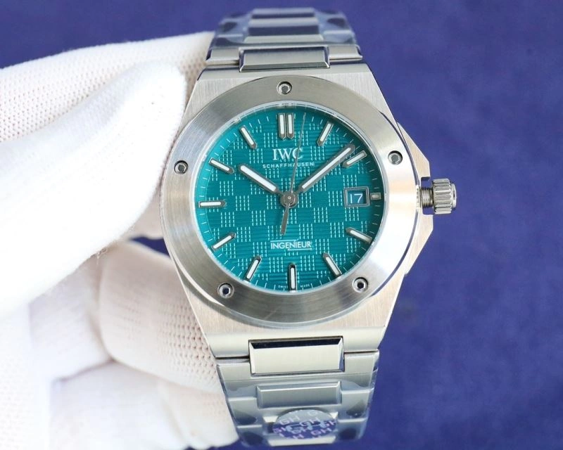 IWC Watches RelaxedFit 185039