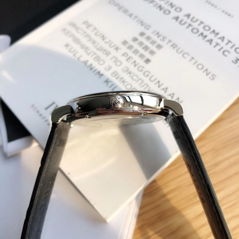 RelaxedFit IWC Watches 185019