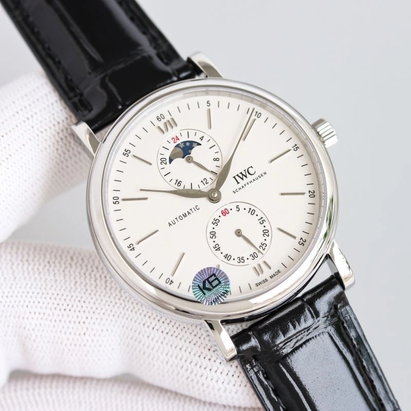 Versatile IWC Watches 185024