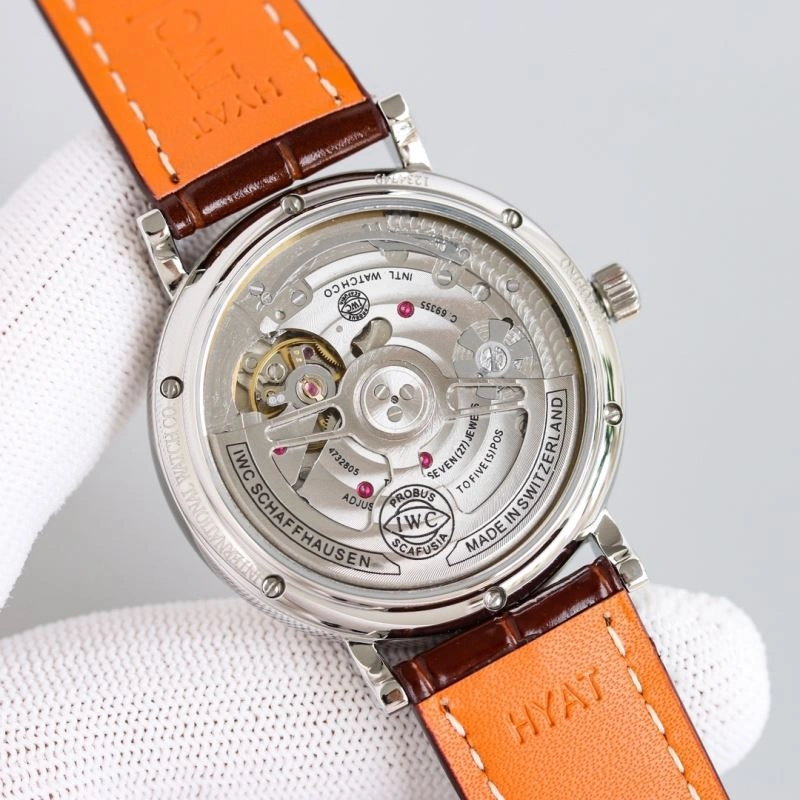 Versatile IWC Watches 185024