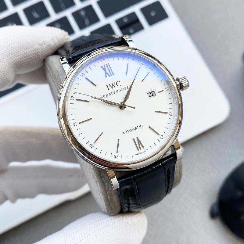 Effortless IWC Watches 185026
