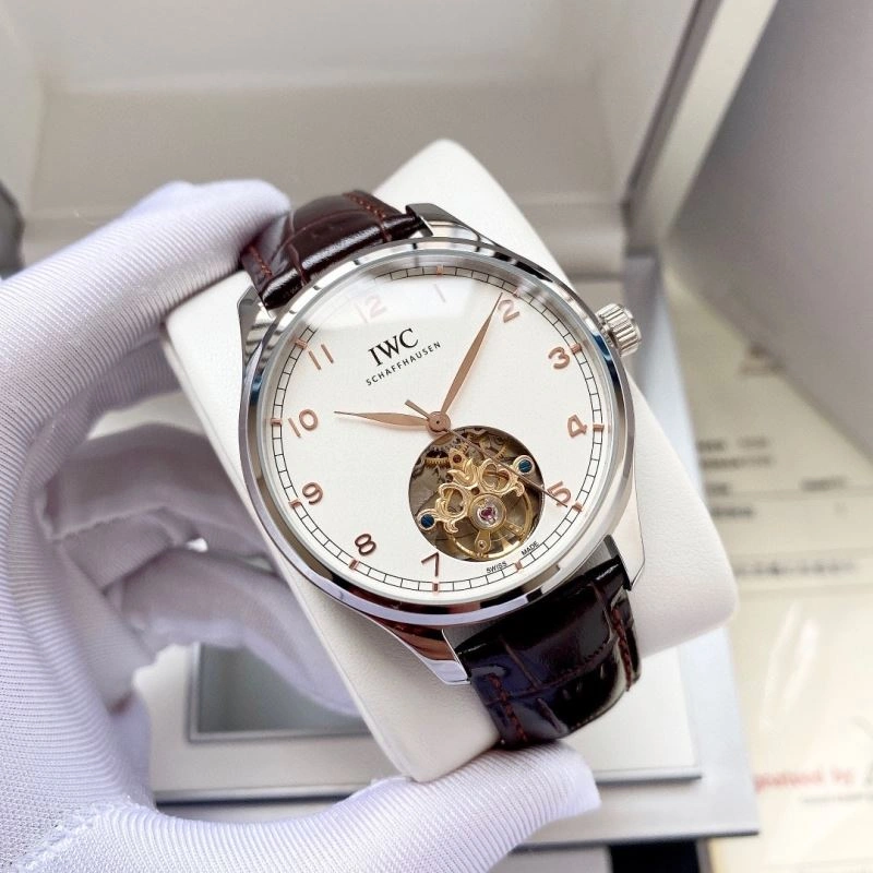 IWC Watches WellDesigned 185037