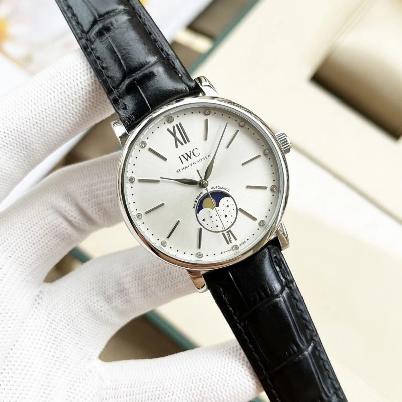 Vibrant IWC Watches 184872
