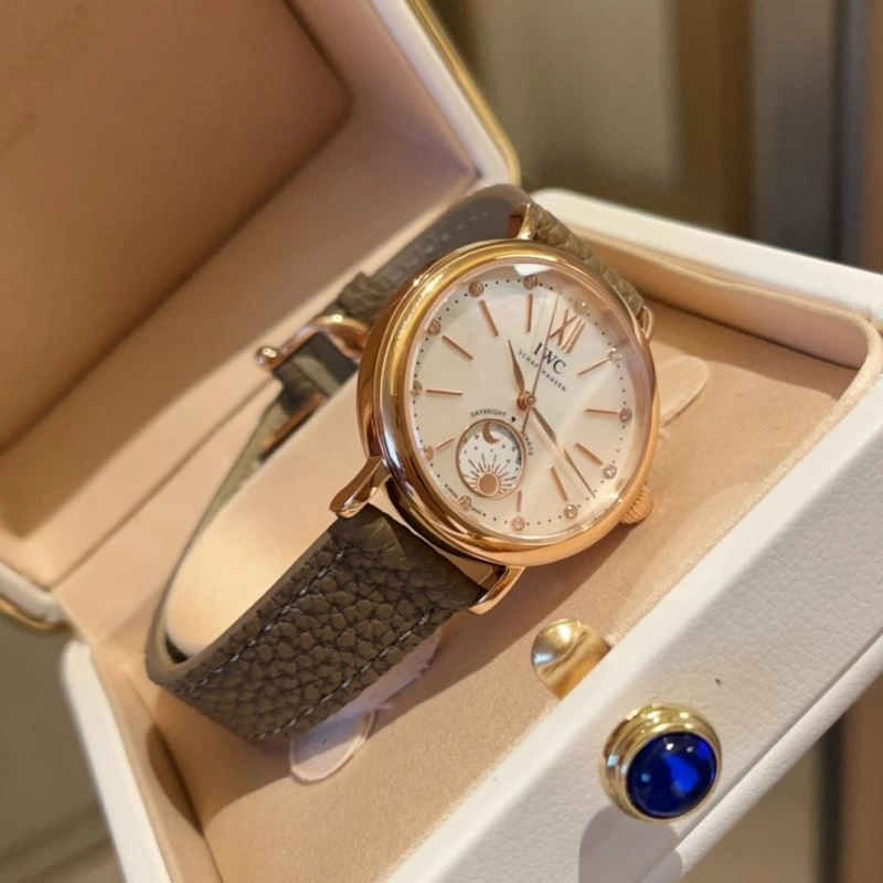 IWC Watches ZipUp 184805