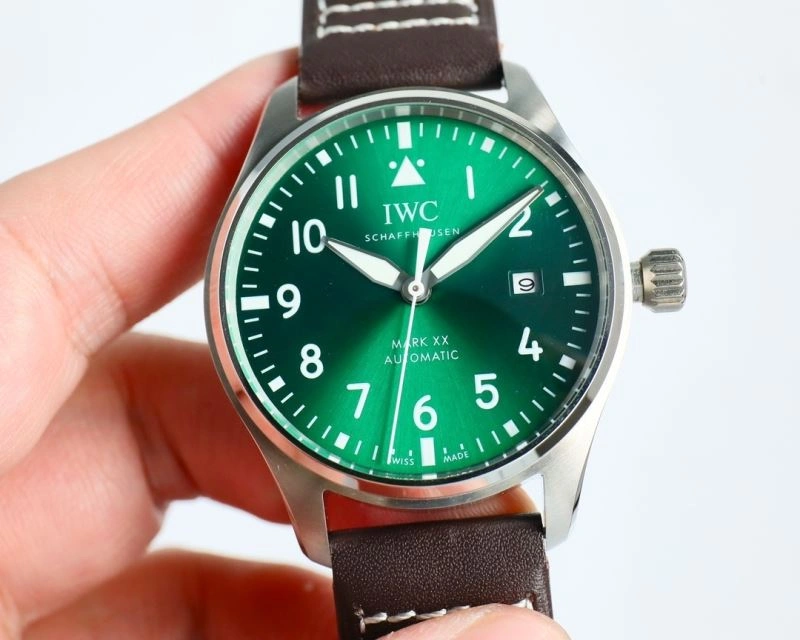 Versatile IWC Watches 184744
