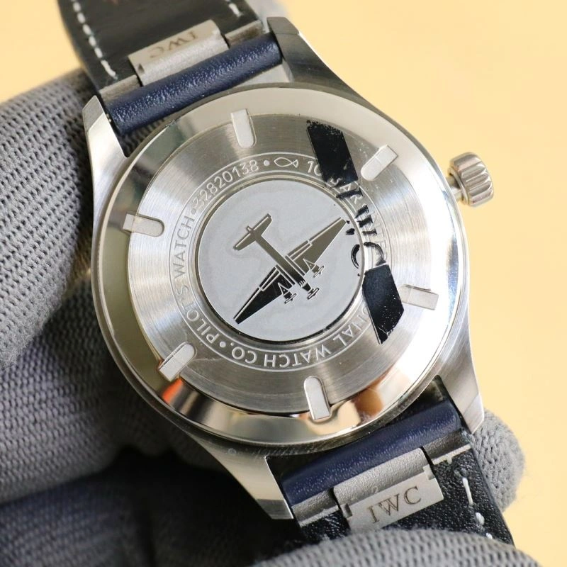IWC Watches WellDesigned 184675