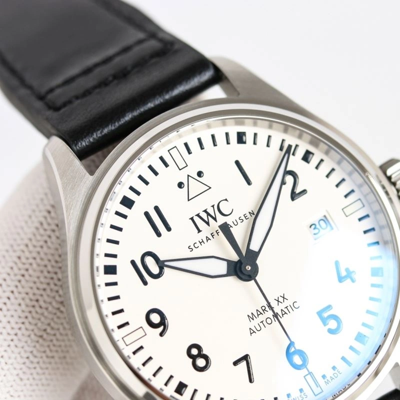 EyeCatching IWC Watches 184589