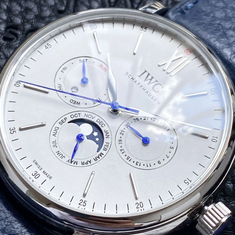 Versatile IWC Watches 184600