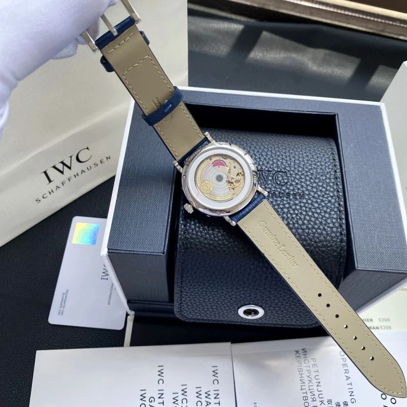 Versatile IWC Watches 184600