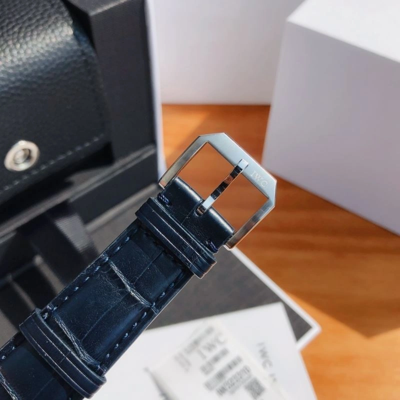 Vibrant IWC Watches 184581