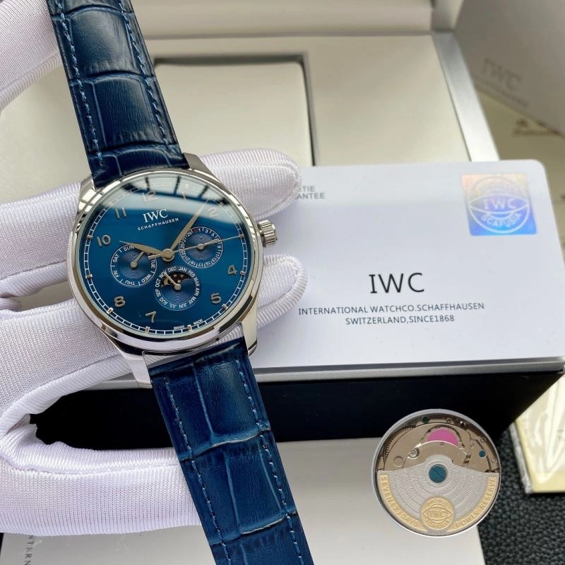 Effortless IWC Watches 184521
