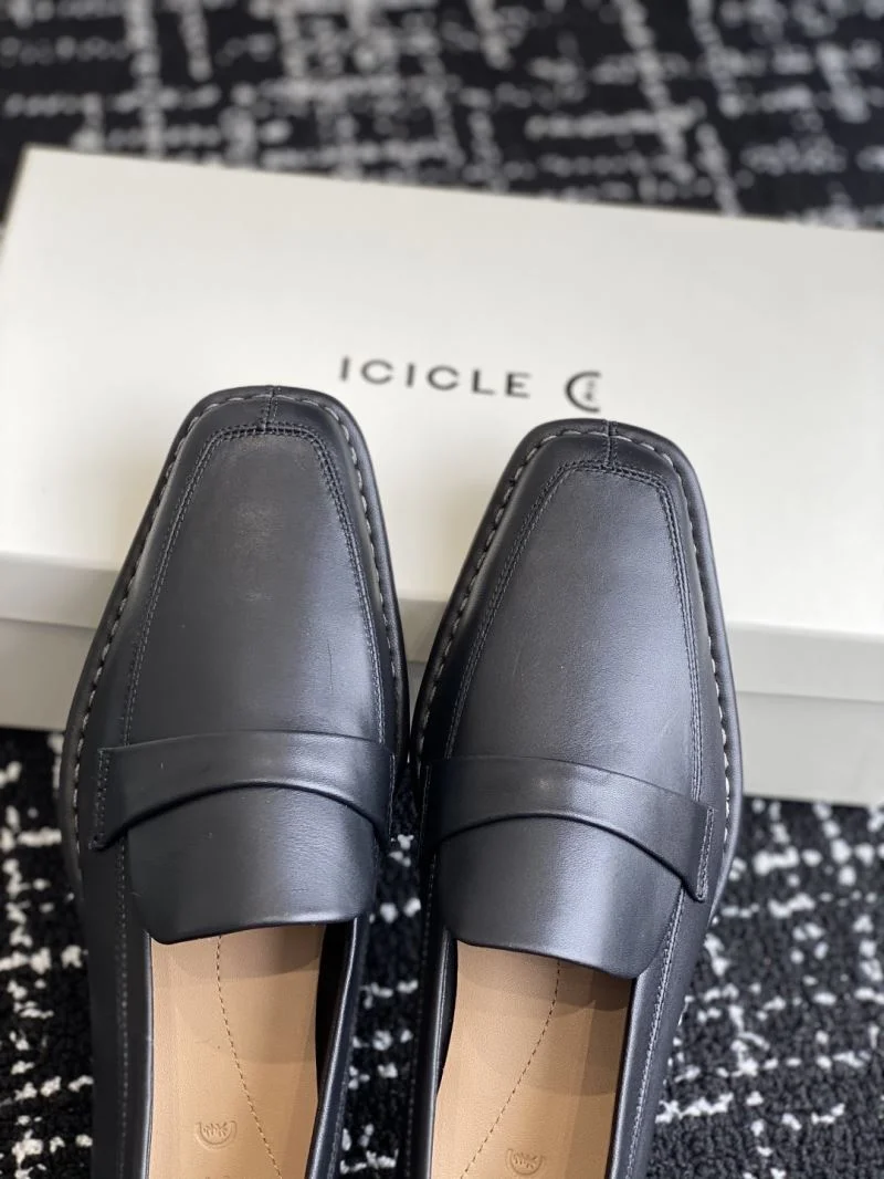 Functional Icicle Shoes 6263