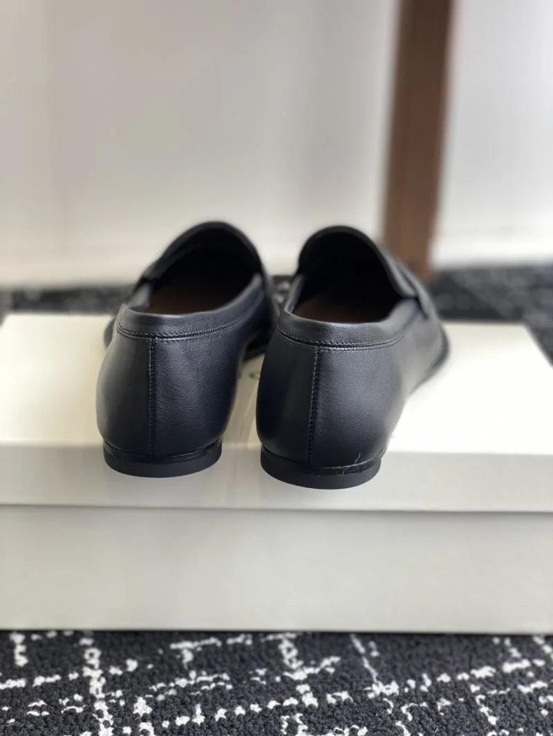 Functional Icicle Shoes 6263