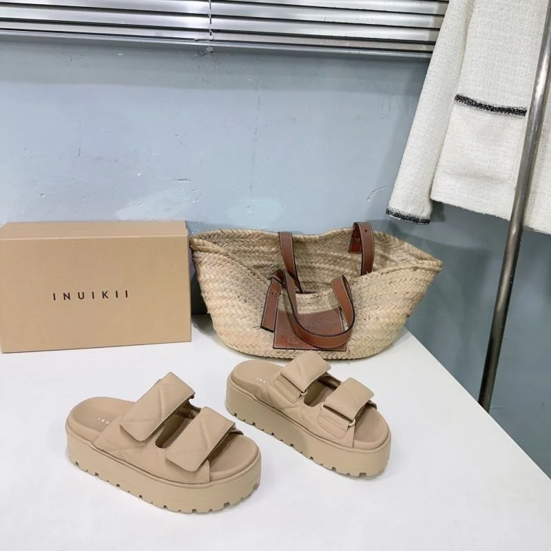 Flexible Inuikii Sandals 12282