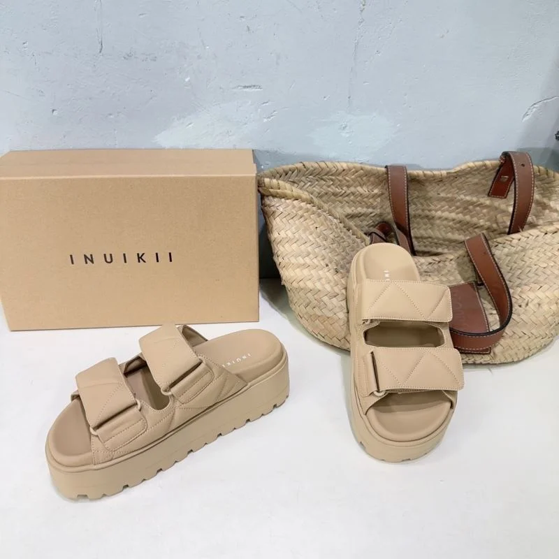Flexible Inuikii Sandals 12282