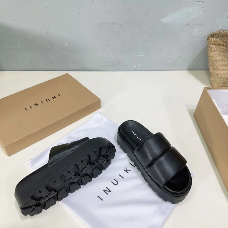Sleek Inuikii Sandals 12275