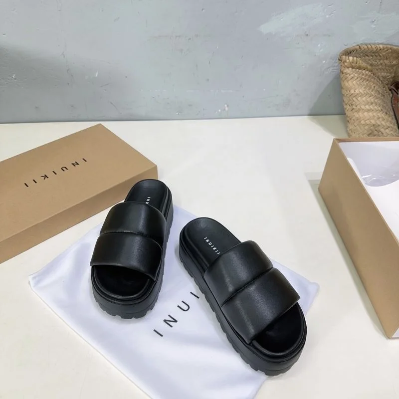 Sleek Inuikii Sandals 12275