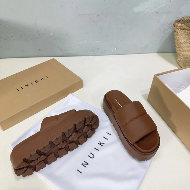 Bold Inuikii Sandals 12269