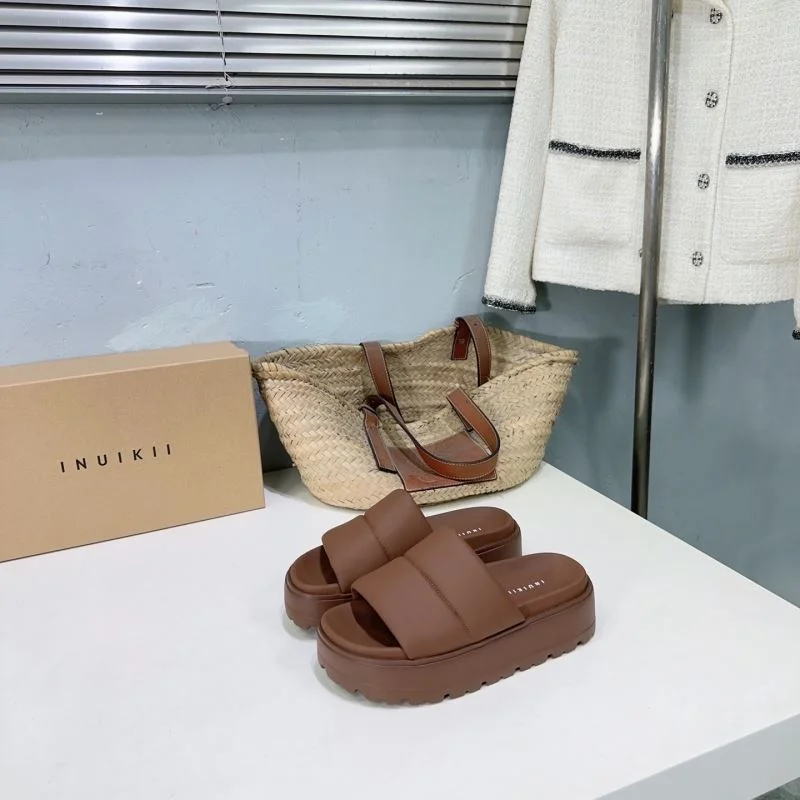 Bold Inuikii Sandals 12269