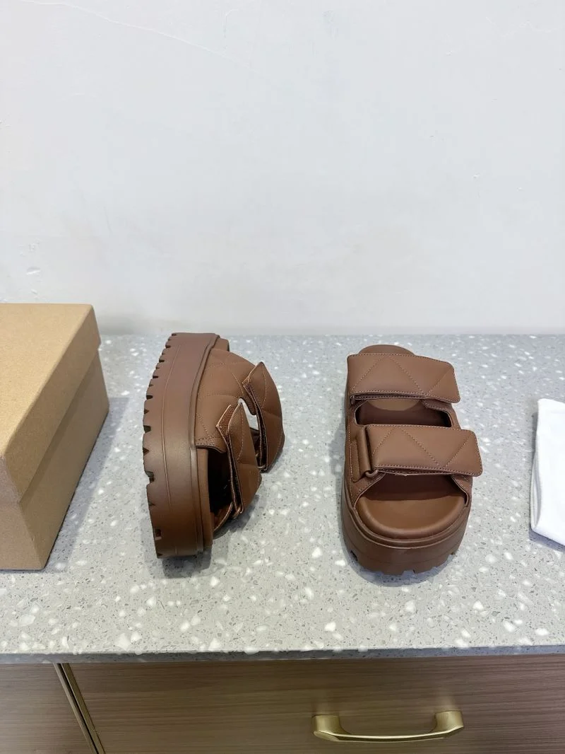 Inuikii Sandals FashionForward 9929
