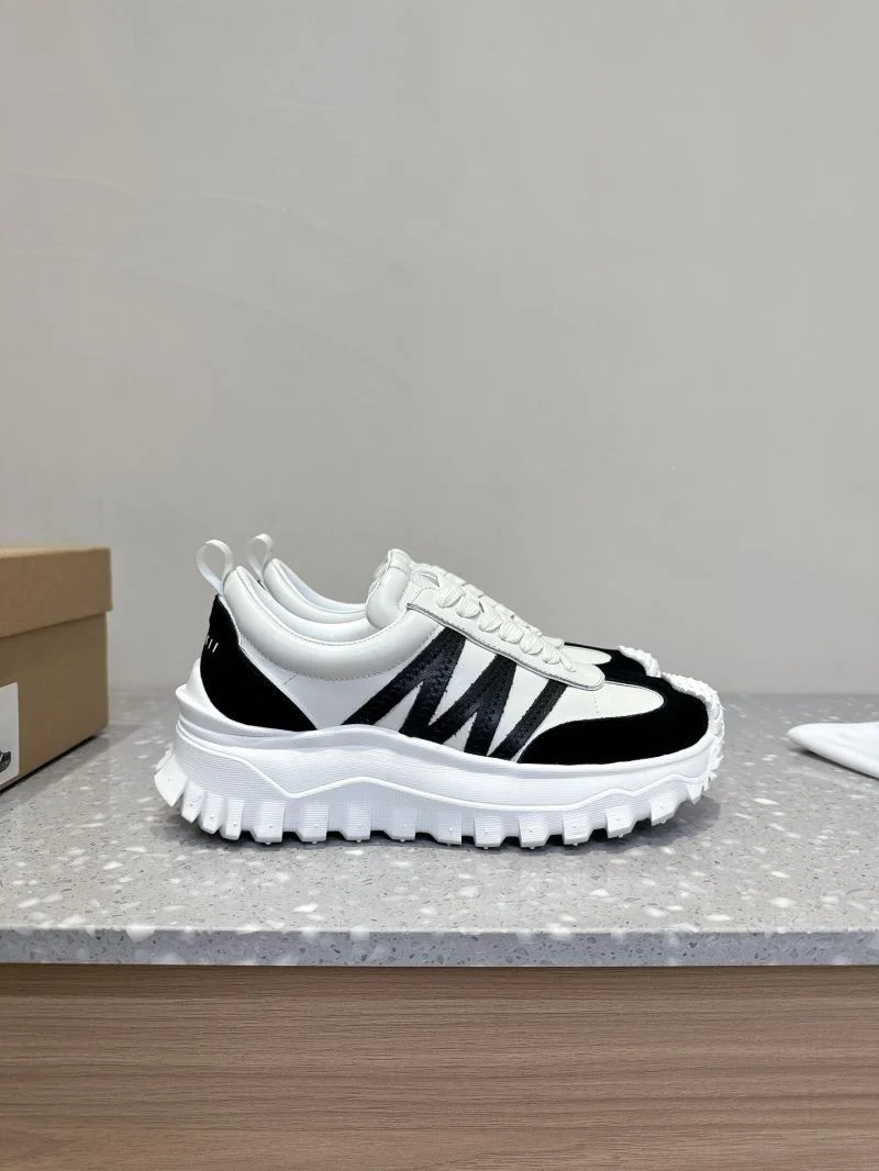 WellDesigned Inuikii Shoes 7965