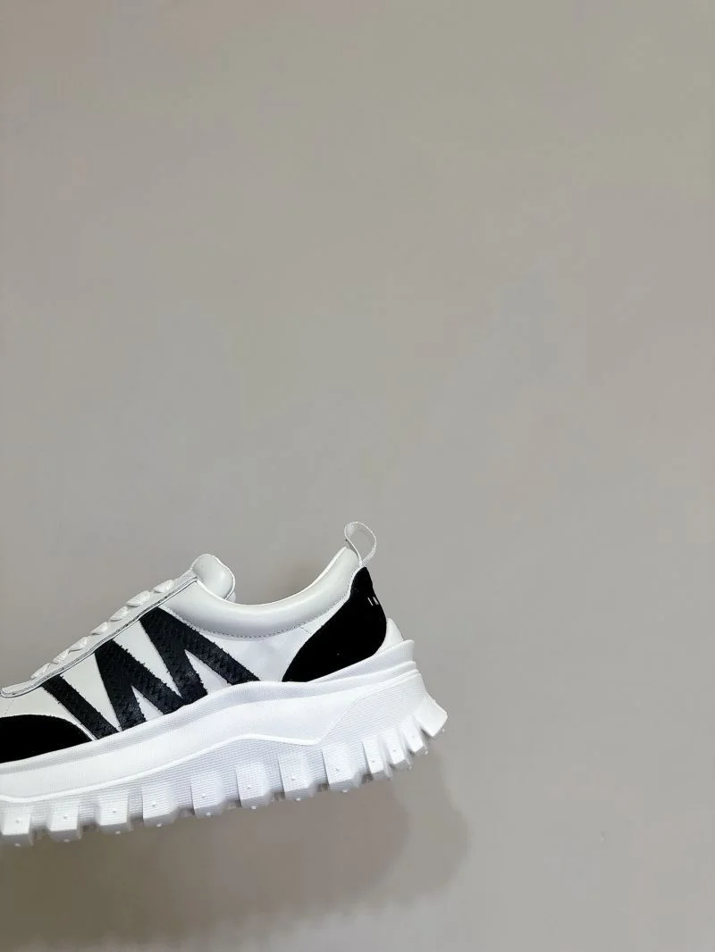 WellDesigned Inuikii Shoes 7965