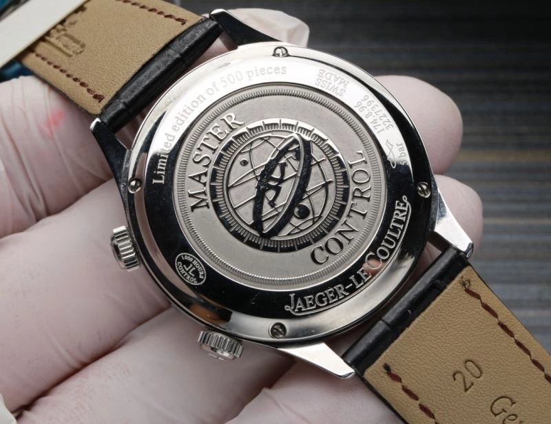 Sporty JAEGER-LECOULTRE Watches 186515