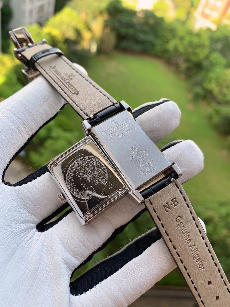 Trendsetting JAEGER-LECOULTRE Watches 186471