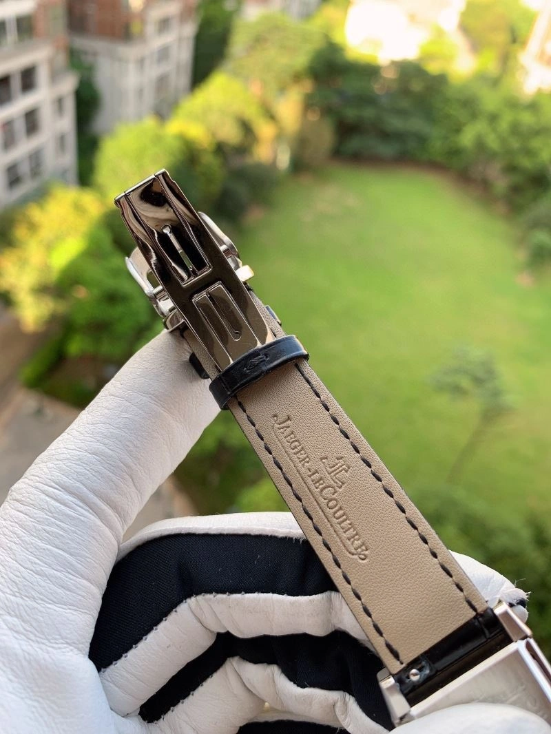 Trendsetting JAEGER-LECOULTRE Watches 186471