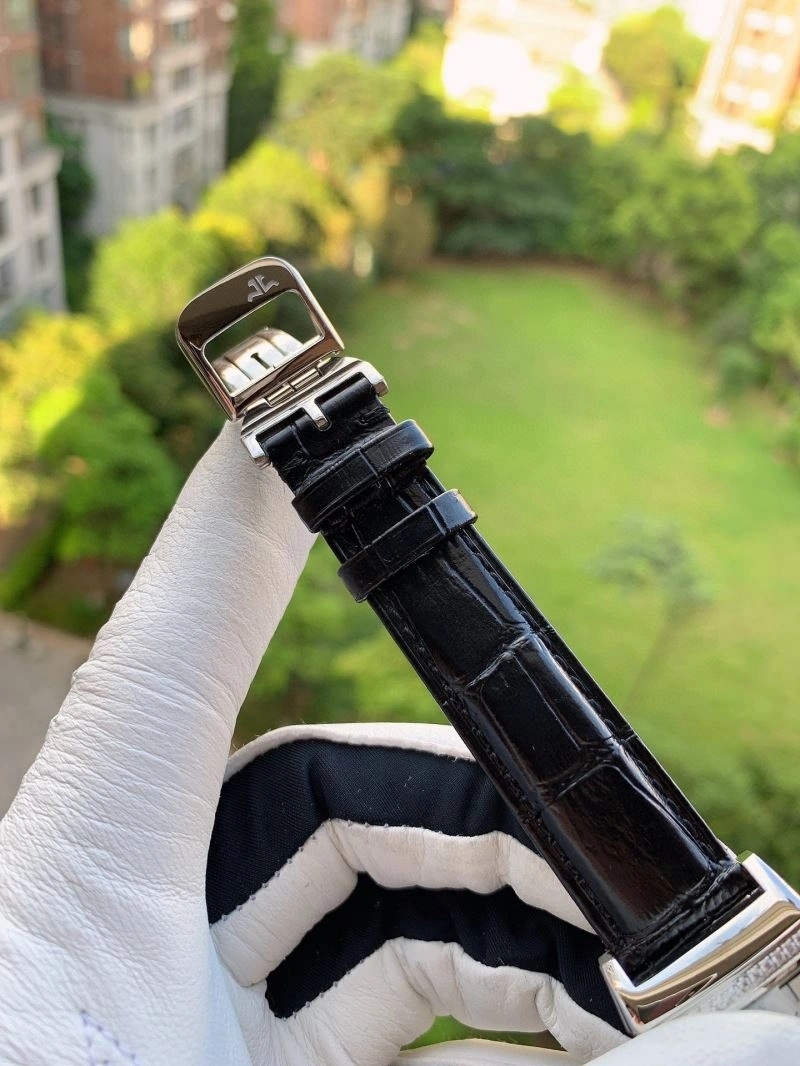 Trendsetting JAEGER-LECOULTRE Watches 186471