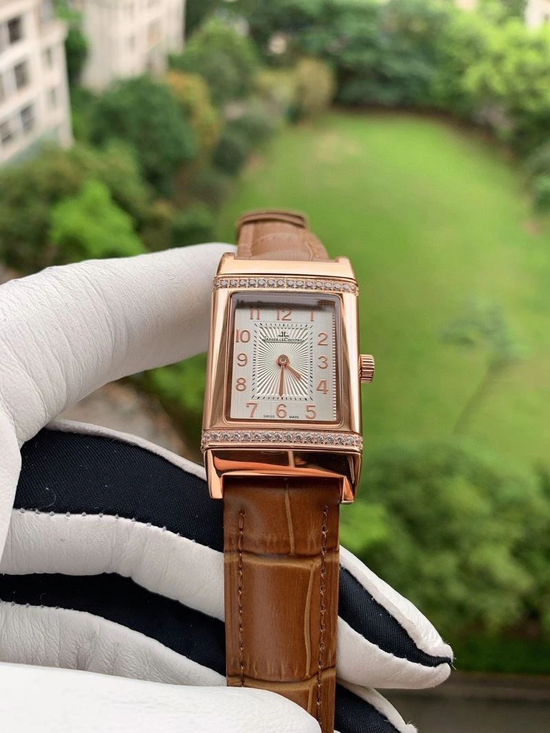Stylish JAEGER-LECOULTRE Watches 186451