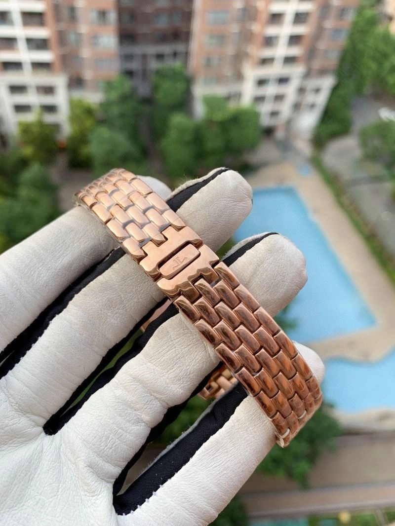 Flexible JAEGER-LECOULTRE Watches 186448