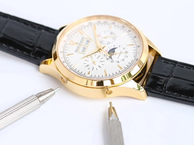JAEGER-LECOULTRE Watches Trendy 186416