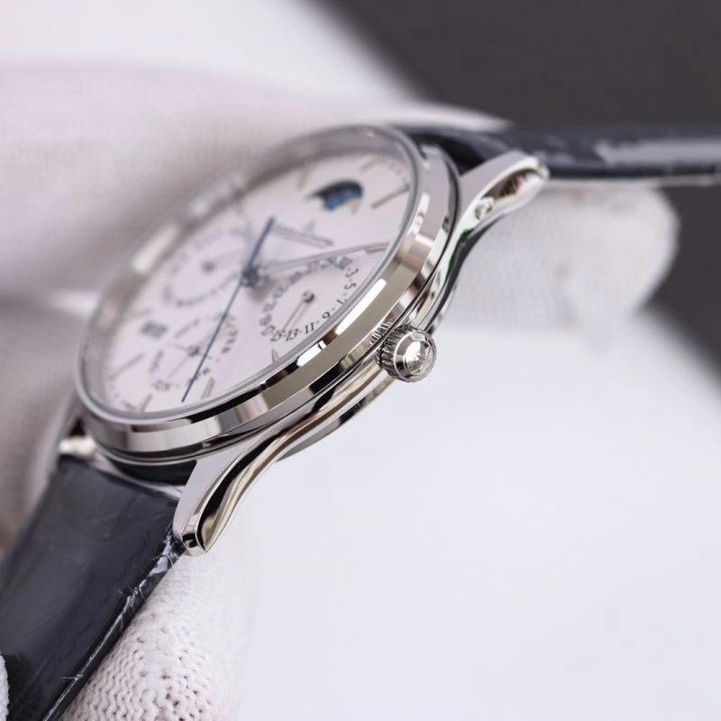 JAEGER-LECOULTRE Watches Comfortable 186436