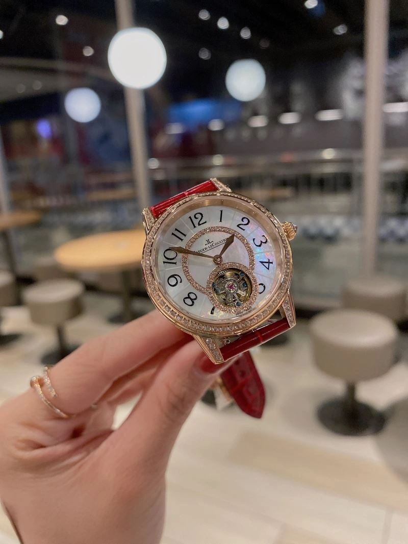 JAEGER-LECOULTRE Watches DailyWear 186431