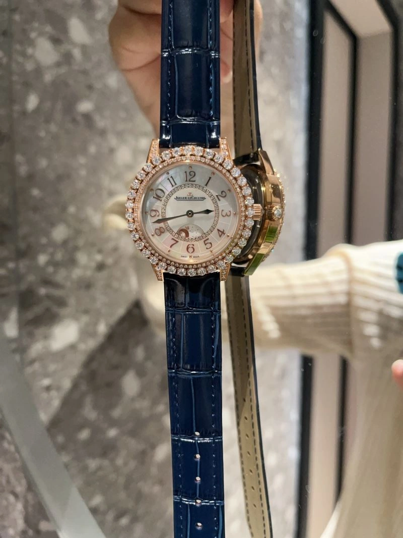 Sleek JAEGER-LECOULTRE Watches 186364