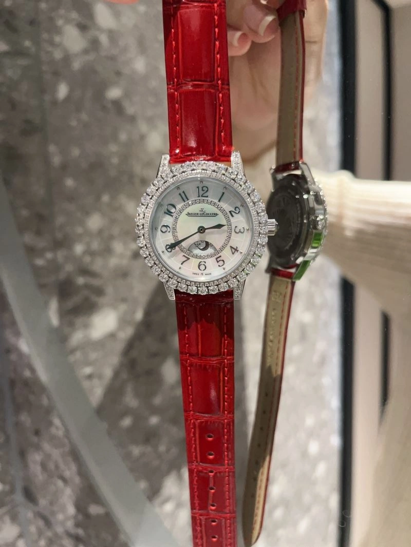 Sleek JAEGER-LECOULTRE Watches 186364