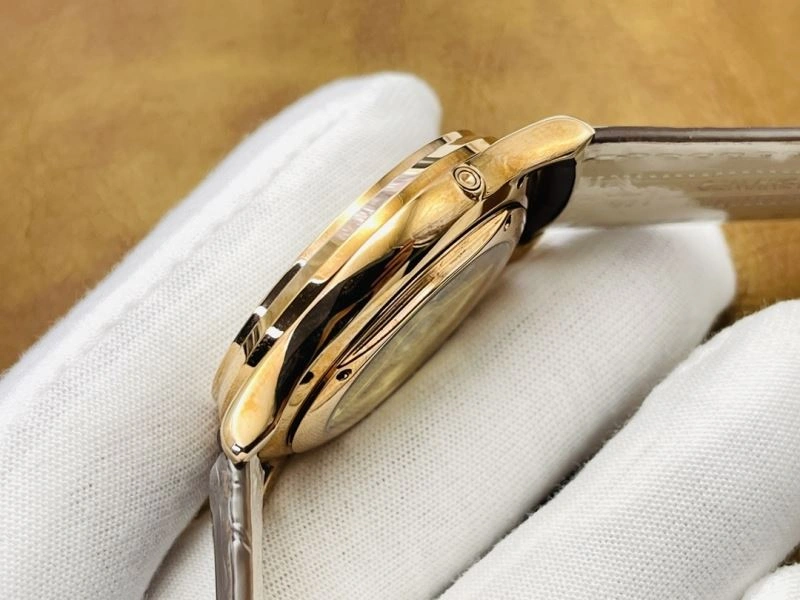 JAEGER-LECOULTRE Watches NewStyle 186348