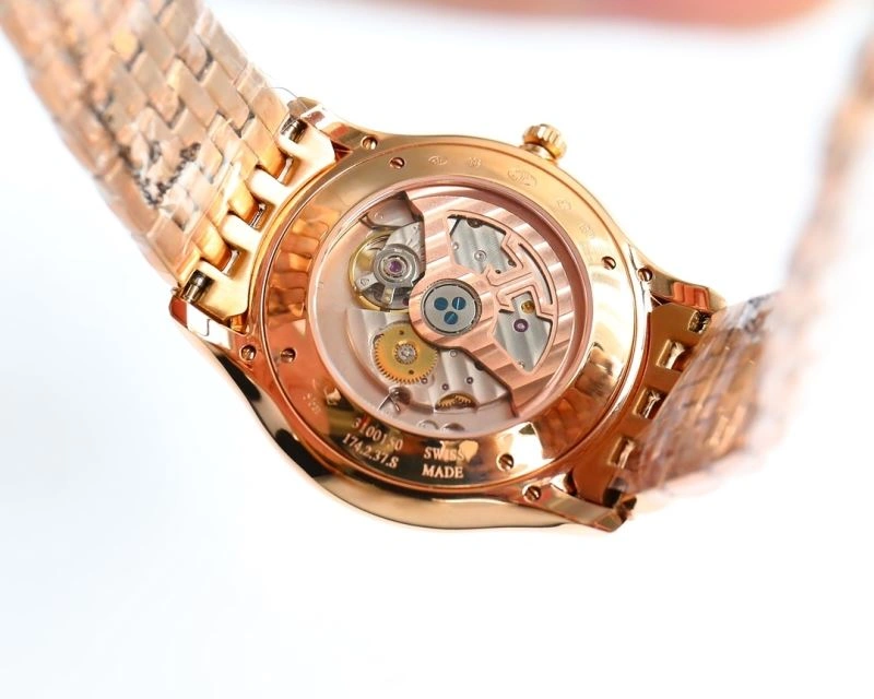 Timeless JAEGER-LECOULTRE Watches 186350