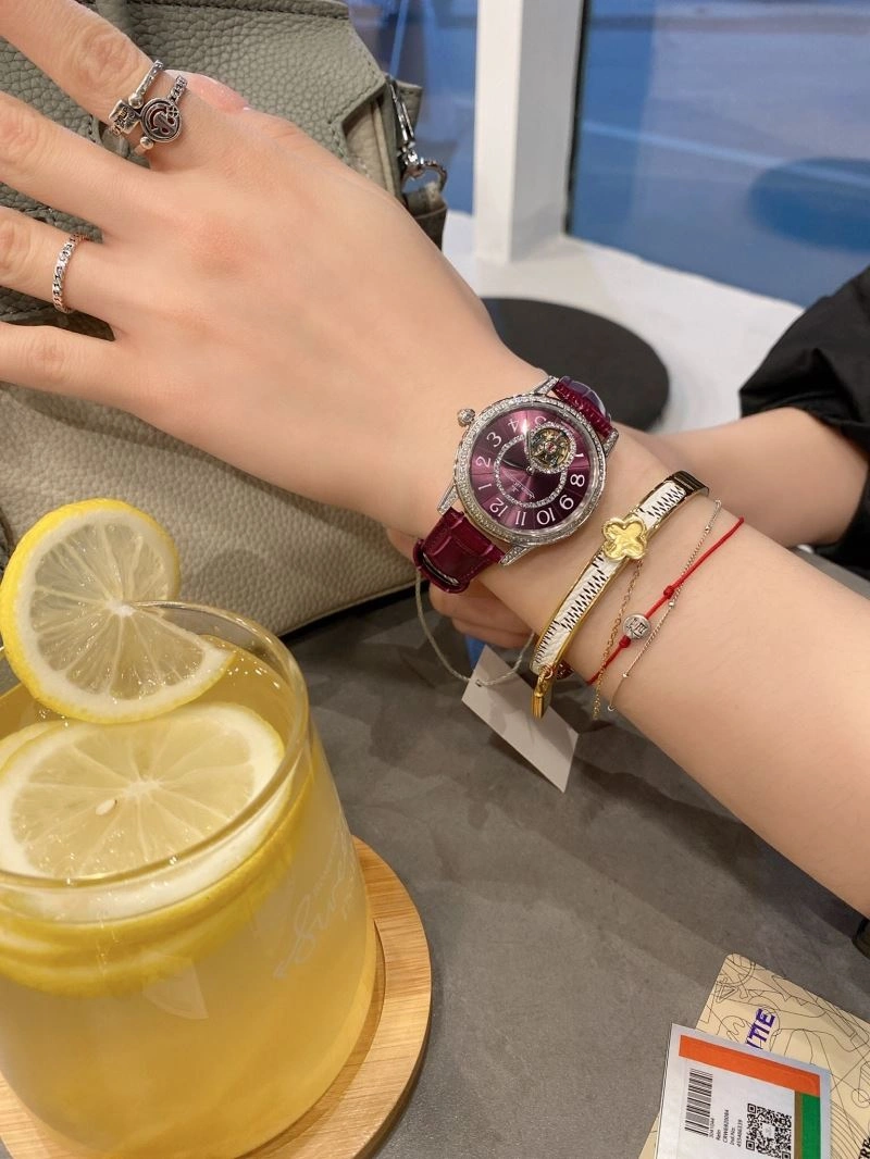 Fashionable JAEGER-LECOULTRE Watches 186174