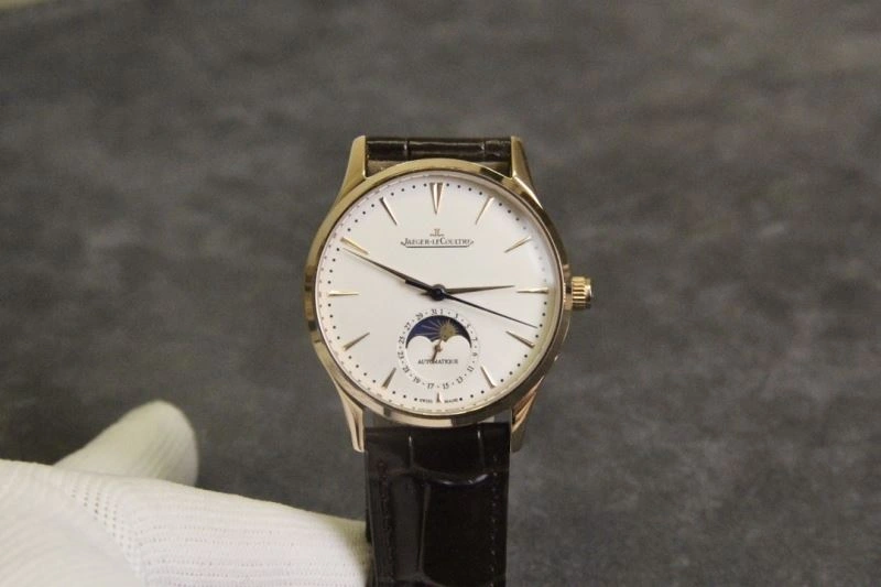 Stylish JAEGER-LECOULTRE Watches 186178