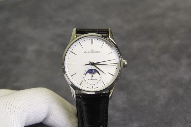 Stylish JAEGER-LECOULTRE Watches 186178