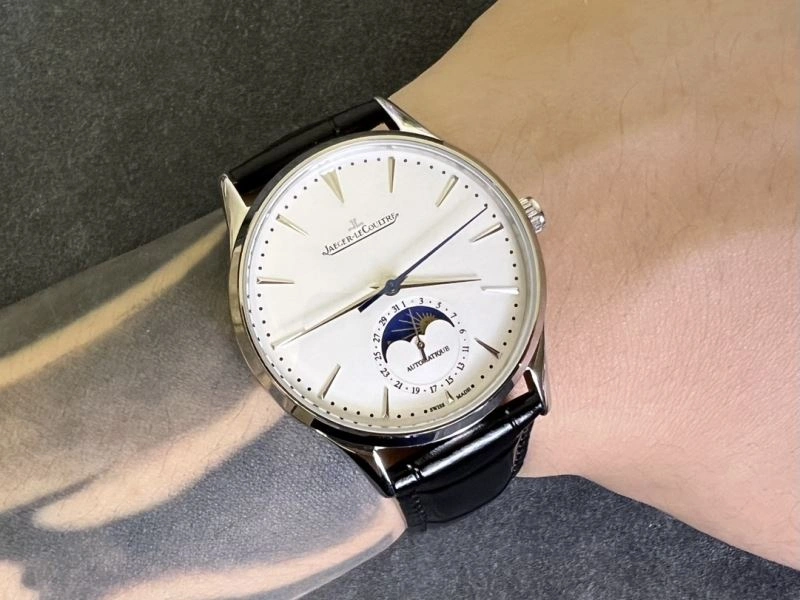 Stylish JAEGER-LECOULTRE Watches 186178