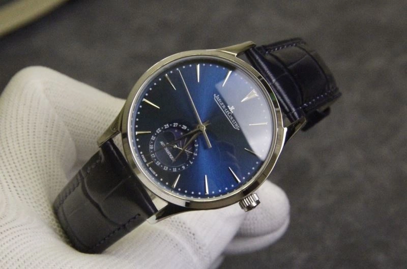 Resilient JAEGER-LECOULTRE Watches 186160