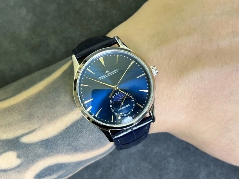 Resilient JAEGER-LECOULTRE Watches 186160