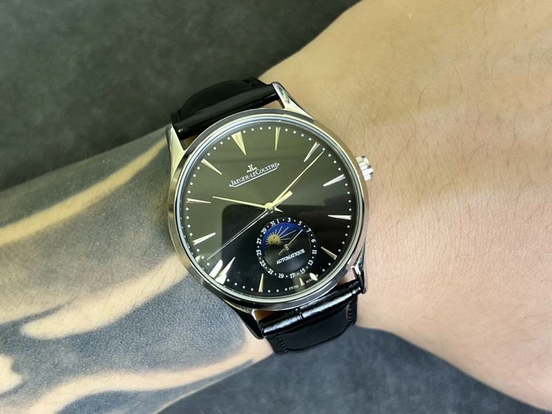 Resilient JAEGER-LECOULTRE Watches 186160