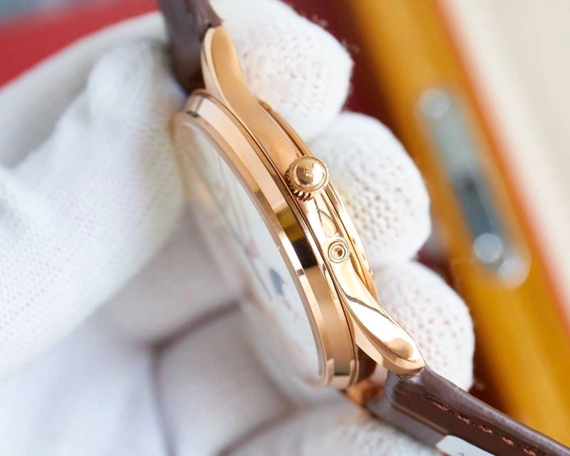 Snug JAEGER-LECOULTRE Watches 186153