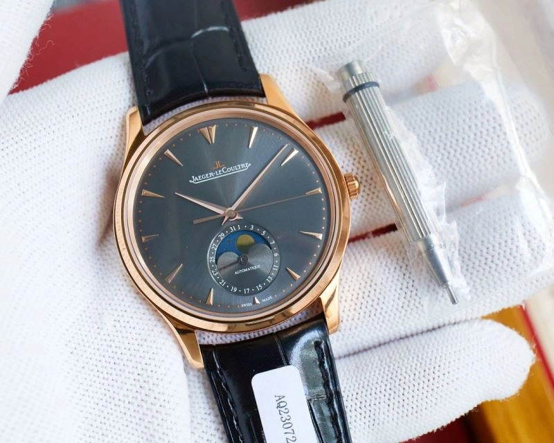 JAEGER-LECOULTRE Watches SportInspired 186151