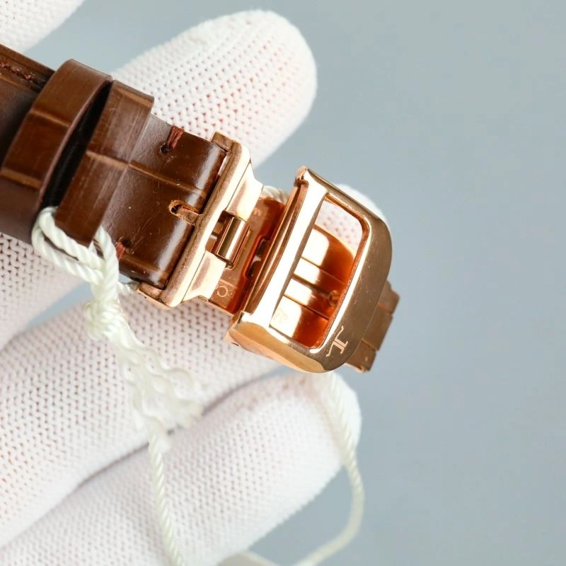 JAEGER-LECOULTRE Watches TravelReady 185864
