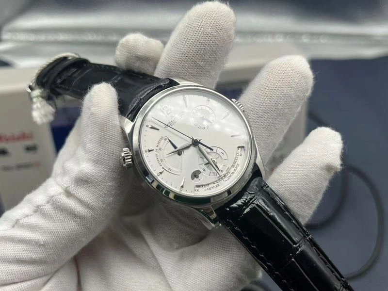 Popular JAEGER-LECOULTRE Watches 185840